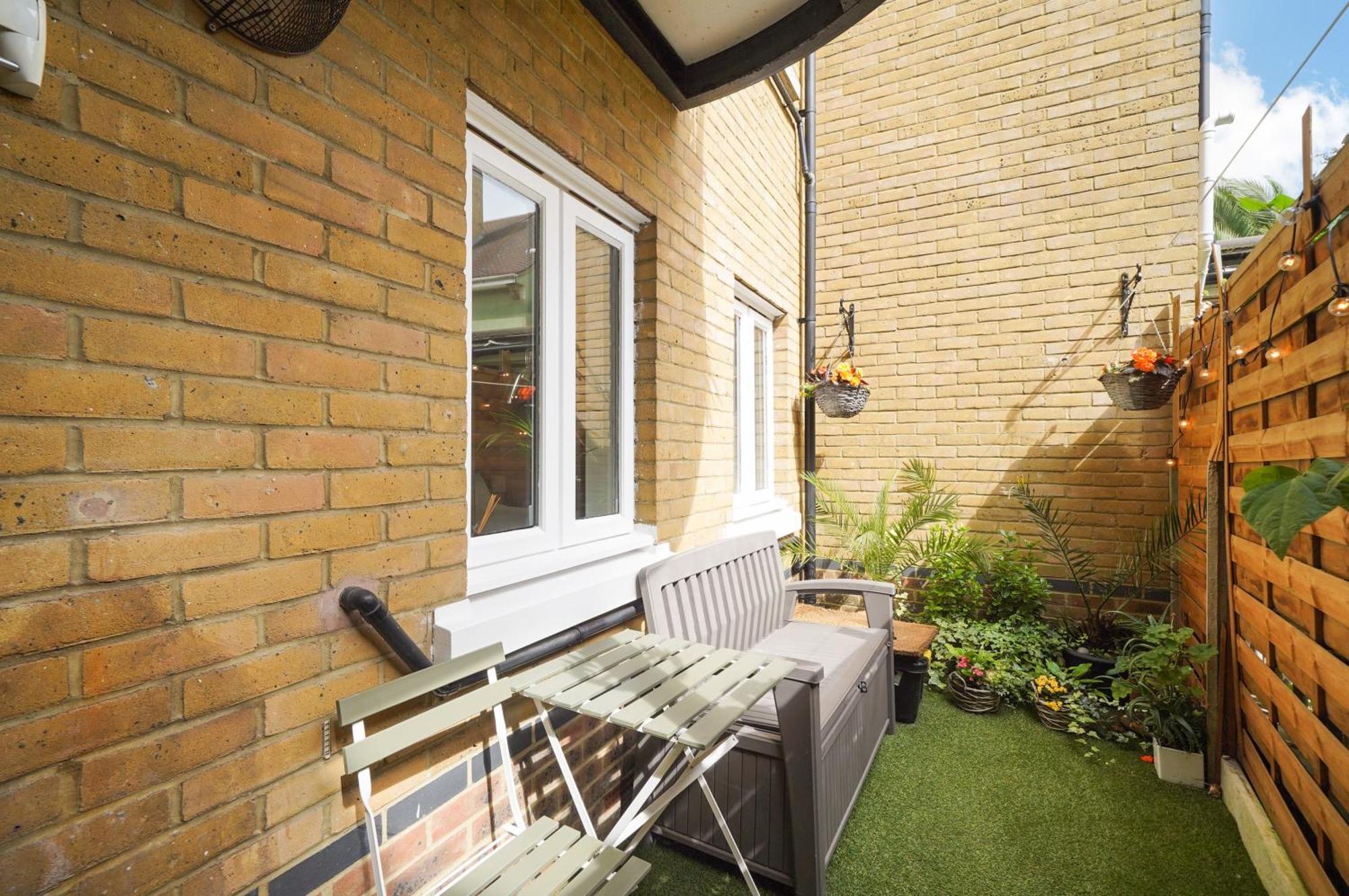 A Beautiful Stylish 2 Bedroom Apartment -City Of London Exterior foto