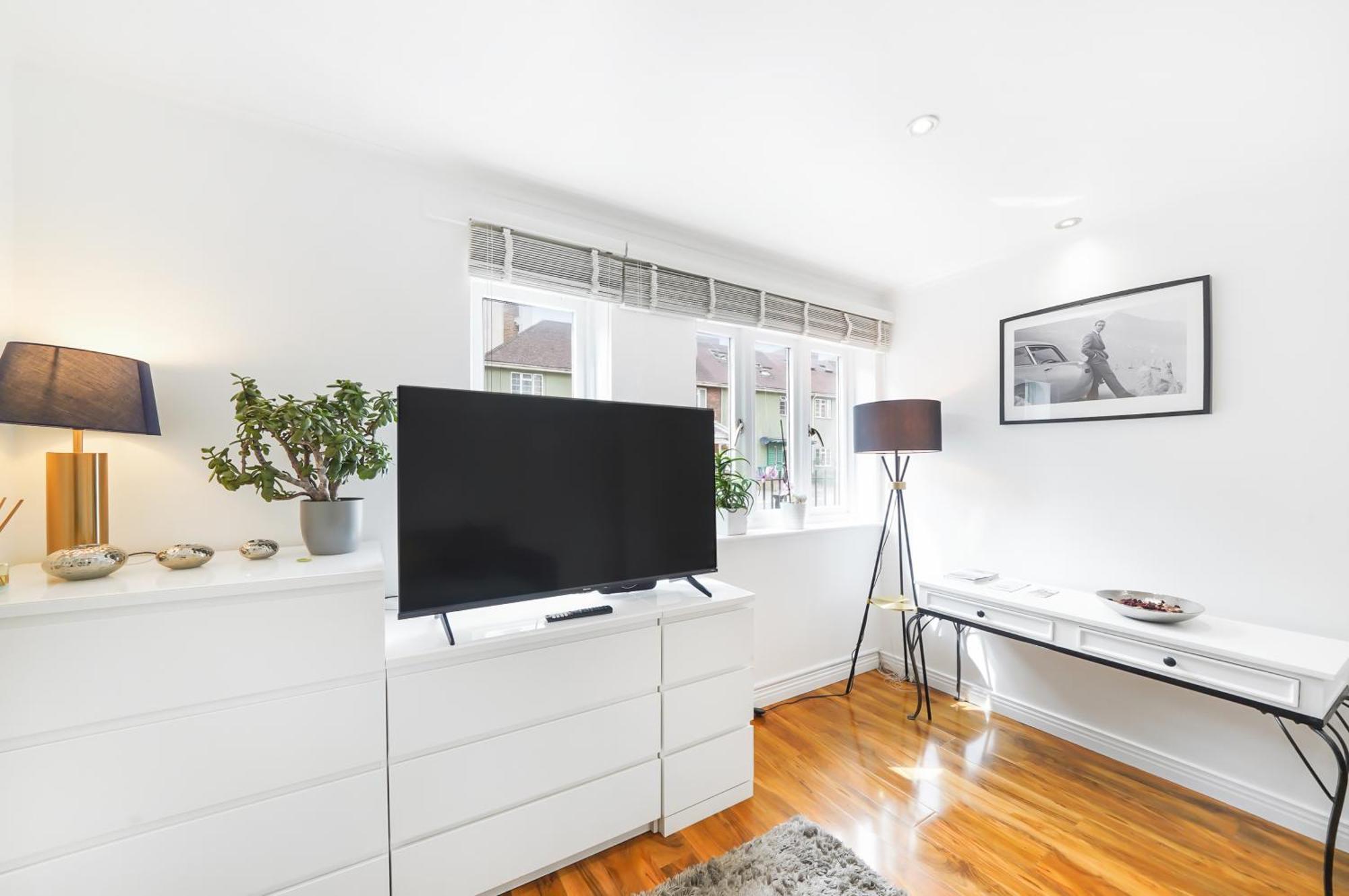 A Beautiful Stylish 2 Bedroom Apartment -City Of London Exterior foto