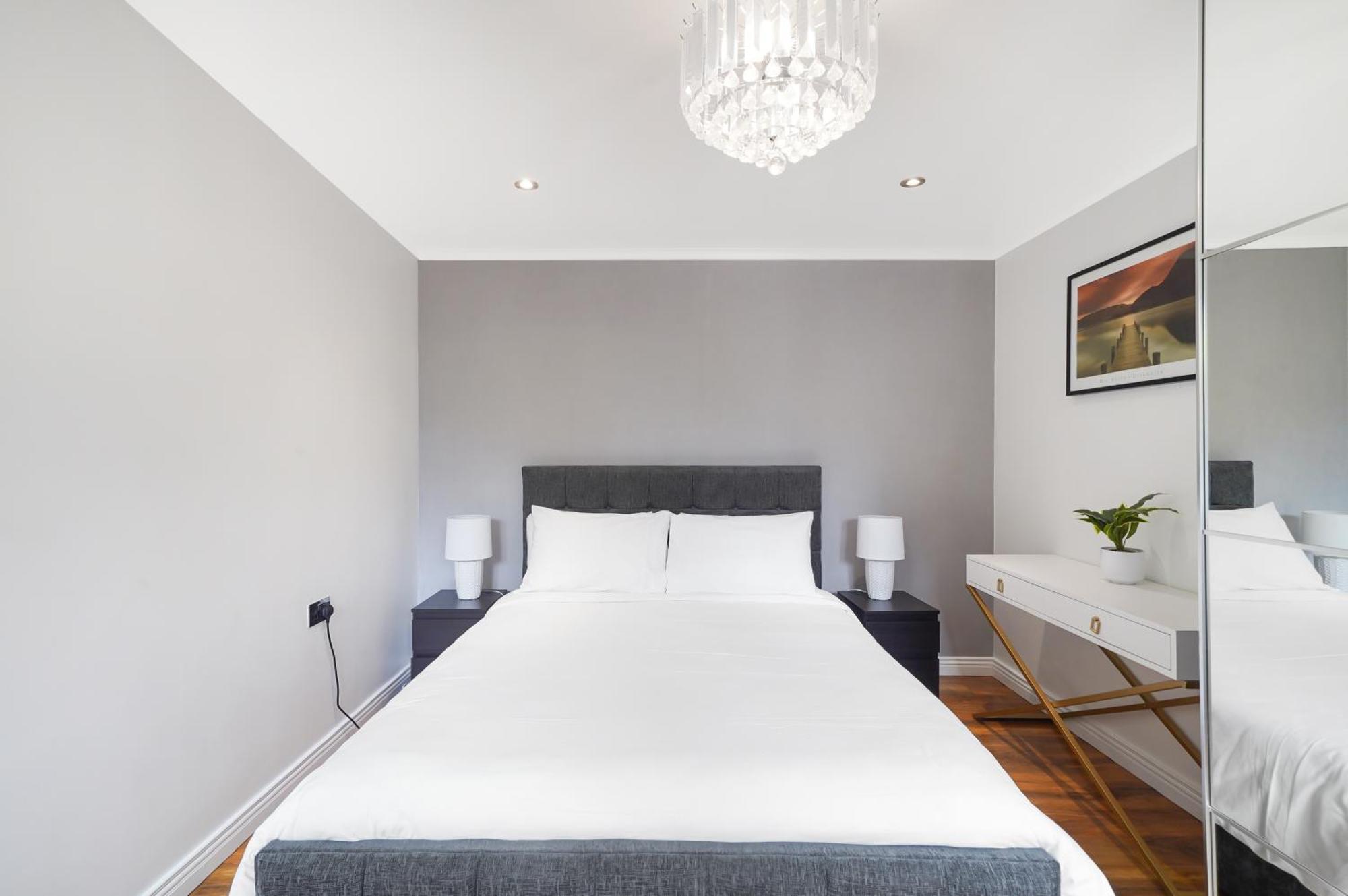 A Beautiful Stylish 2 Bedroom Apartment -City Of London Exterior foto