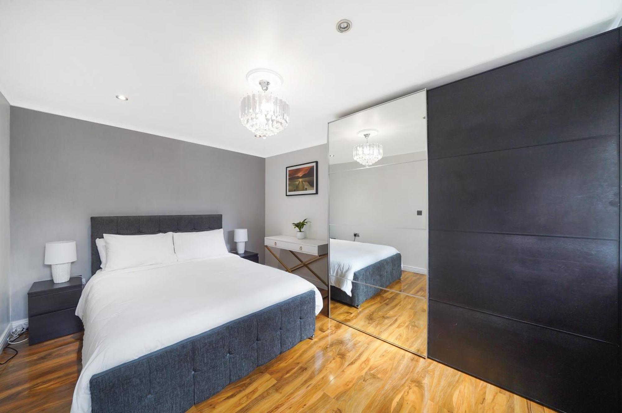 A Beautiful Stylish 2 Bedroom Apartment -City Of London Exterior foto